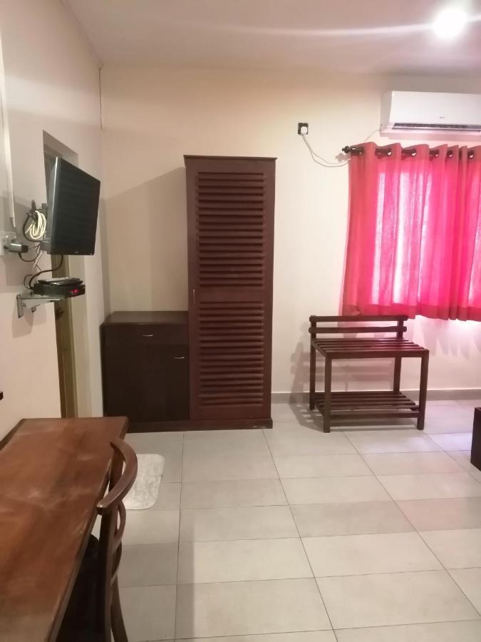 Aca Accommodation Коломбо Экстерьер фото