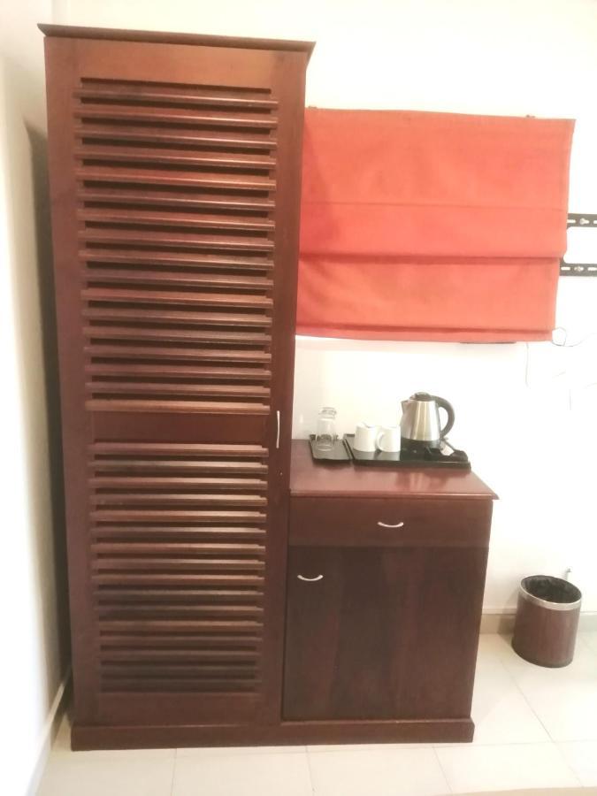 Aca Accommodation Коломбо Экстерьер фото