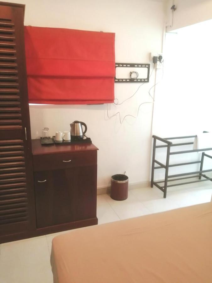 Aca Accommodation Коломбо Экстерьер фото