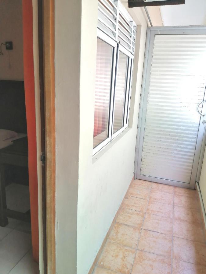 Aca Accommodation Коломбо Экстерьер фото