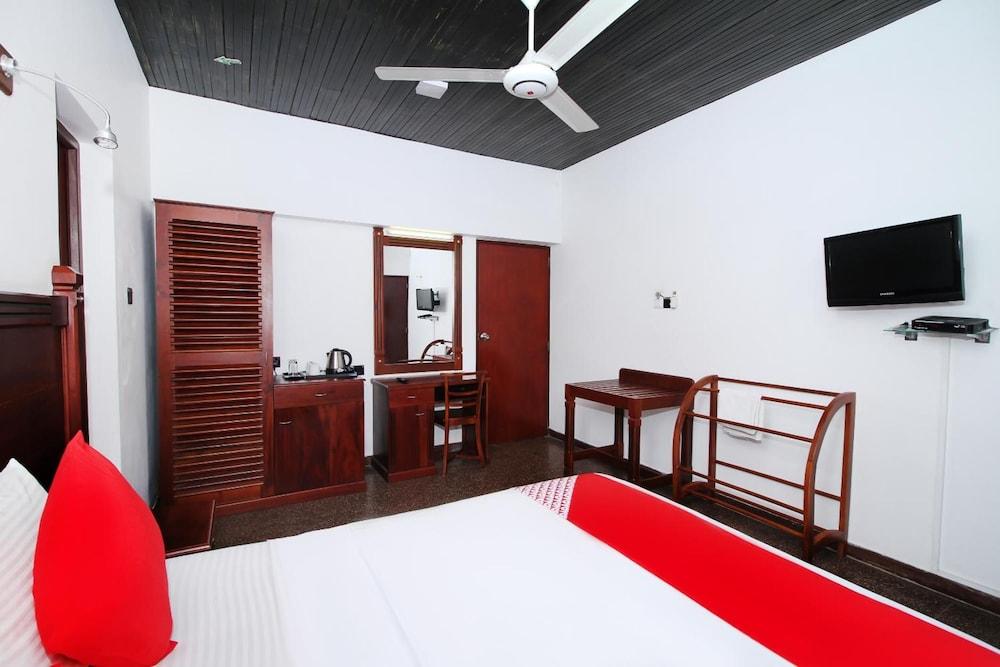Aca Accommodation Коломбо Экстерьер фото