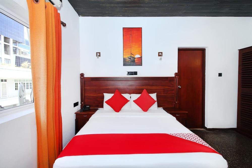Aca Accommodation Коломбо Экстерьер фото