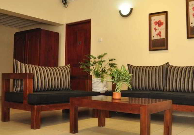 Aca Accommodation Коломбо Экстерьер фото